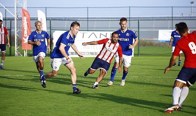 8 Efsaneler Turnuvasi Nda Sampiyon Antalyaspor 6503.jpg