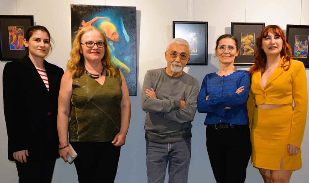 Atila Aktürk’ün “yankılar” Sergisi Evrim Sanat Galerisi'nde