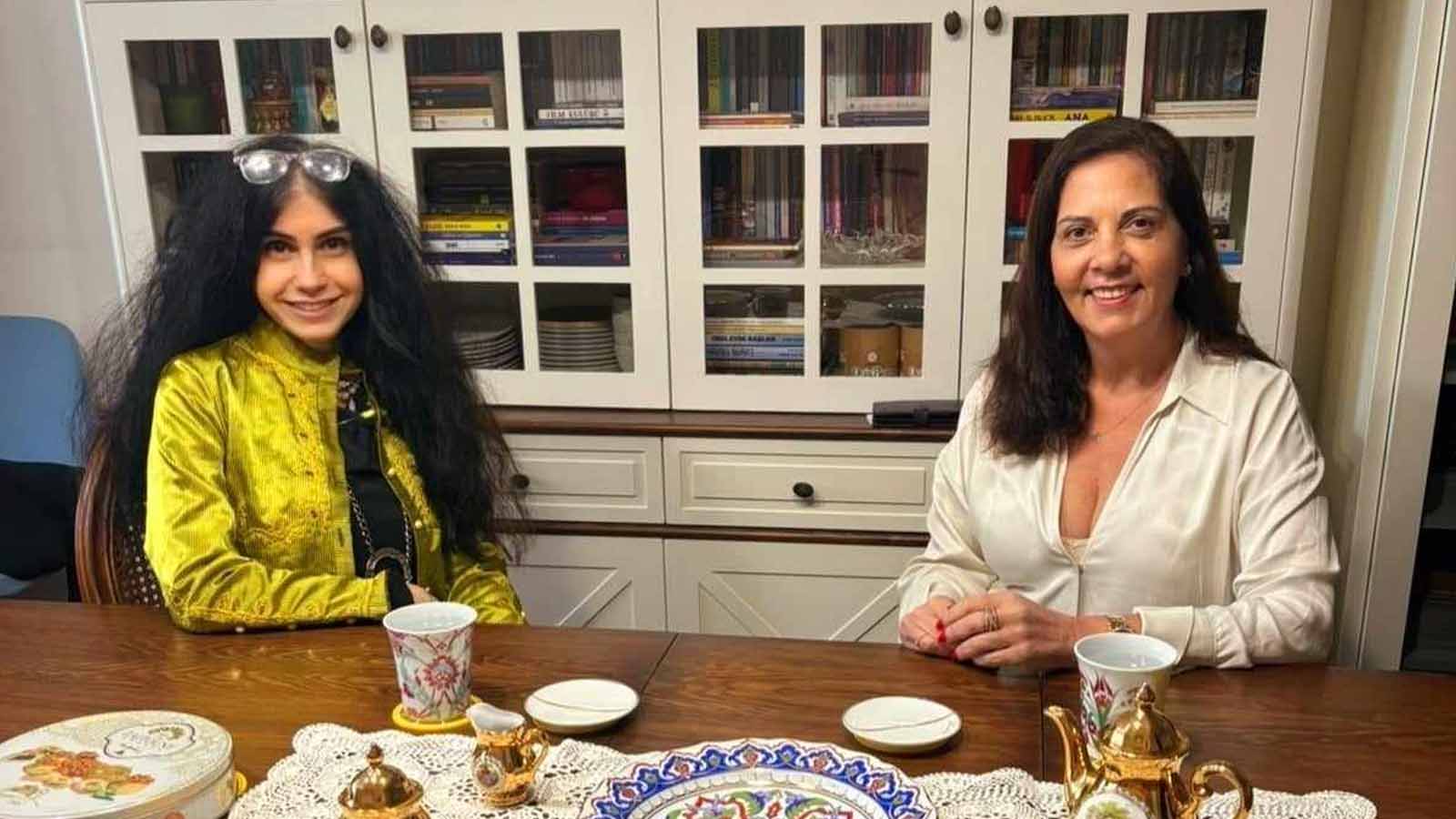 İngiltere'de Dil Eğitimi Çiğdem Yorgancıoğlu & Ismara Antunes