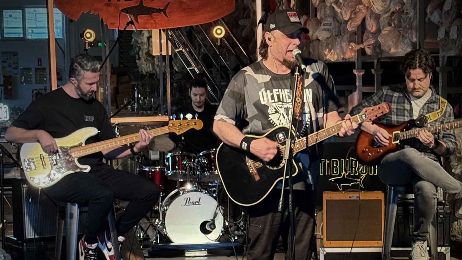 Can uzunallı’dan “tiburon sessions” tekstil fabrikasında akustik müzik deneyimi (2)