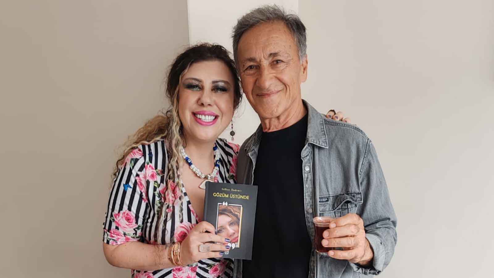 Yalçın Özden'den “gözüm Üstünde” kitabına sürpriz tanıtım desteği