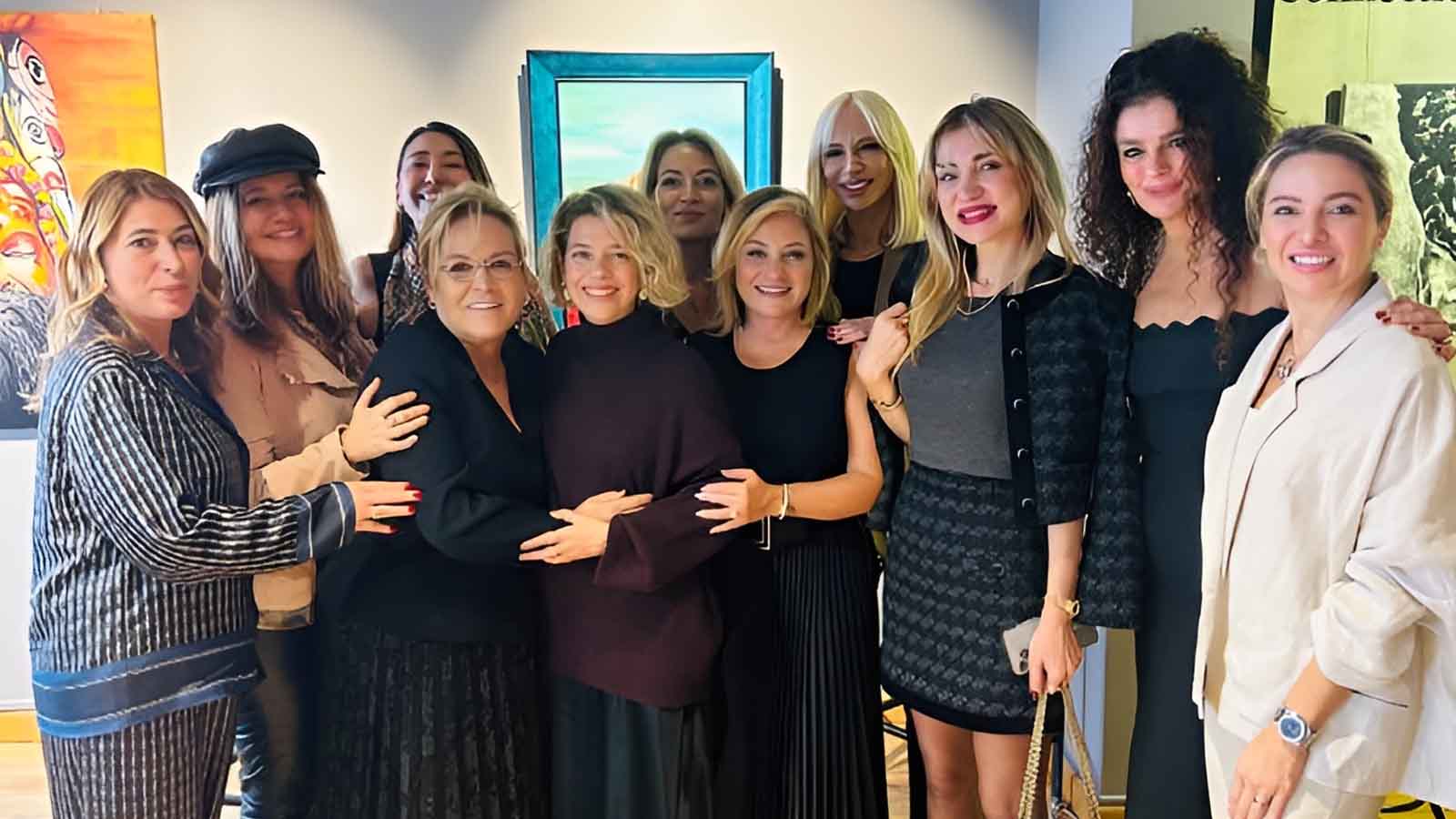 Banu Sağnak'ın Ev Sahipliğinde Bir Dijital Farkındalık Buluşması