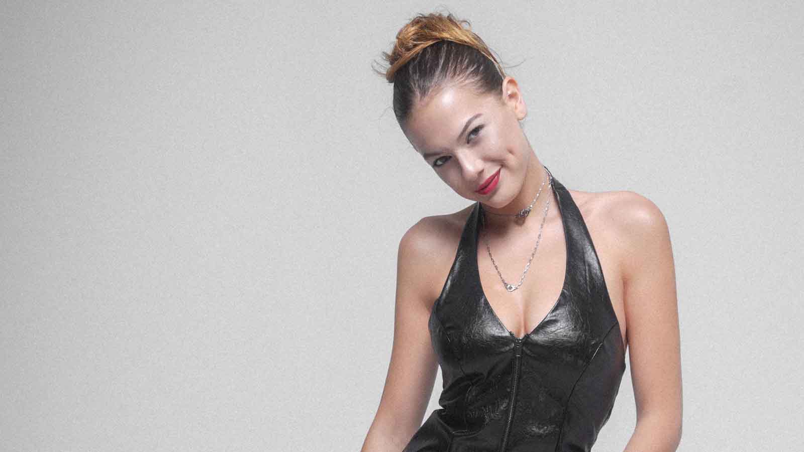 Fransız Müzisyen Gali Dağlardır Dağlar Masal Olsak EP (2)